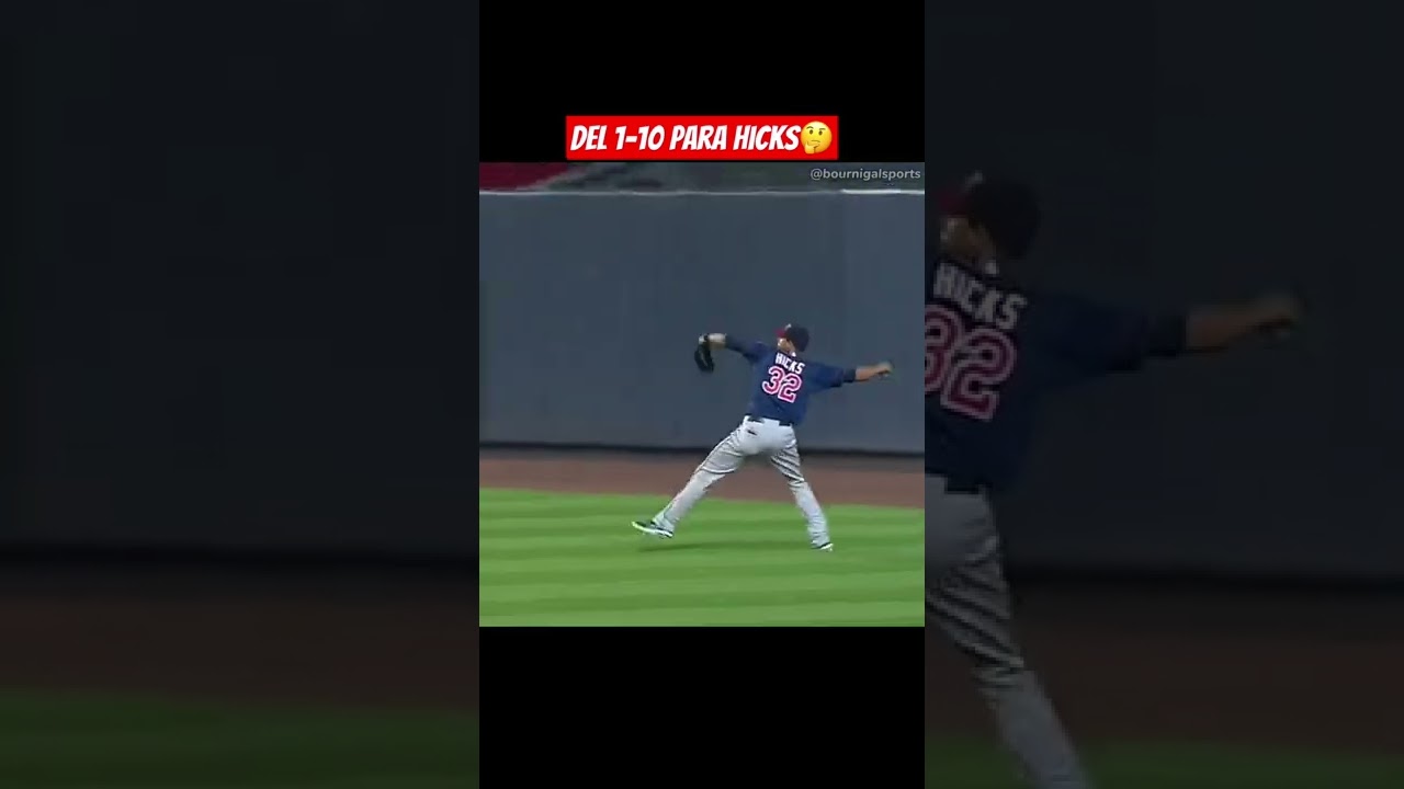 Aaron Hicks PERFECT THROW🔥