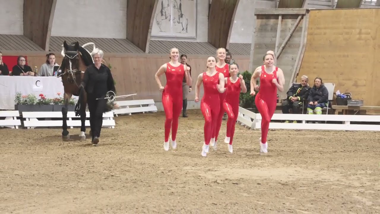 2024-5-19 Bern Voltige Emme Seniors (Pflicht)