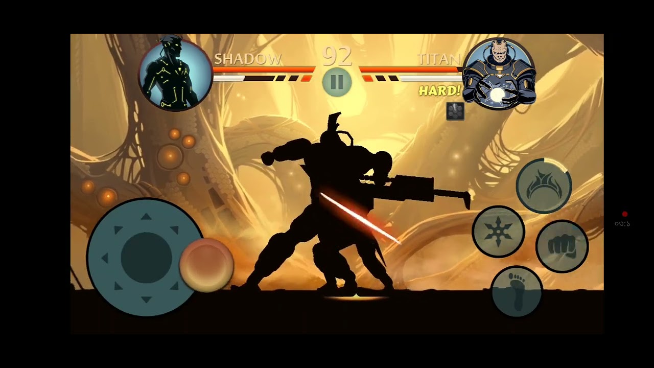 Shadow fight 2 fighting with main vilen Titan @gaming #actiongames #bossfight  