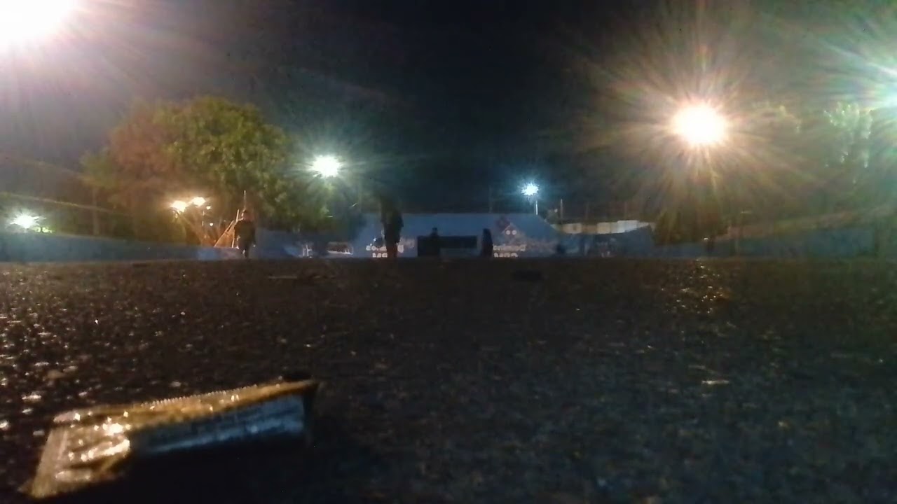 JUGANDO FÚTBOL ⚽ EN LAS CANCHAS @croeck.222 