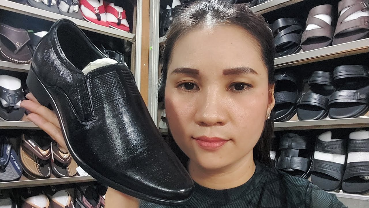 @quoctroitv : review gi&agrave;y da nam mẫu mới nhất si&ecirc;u chắc, si&ecirc;u bền ,cửa h&agrave;ng Ph&uacute; Qu&yacute; tập 221
