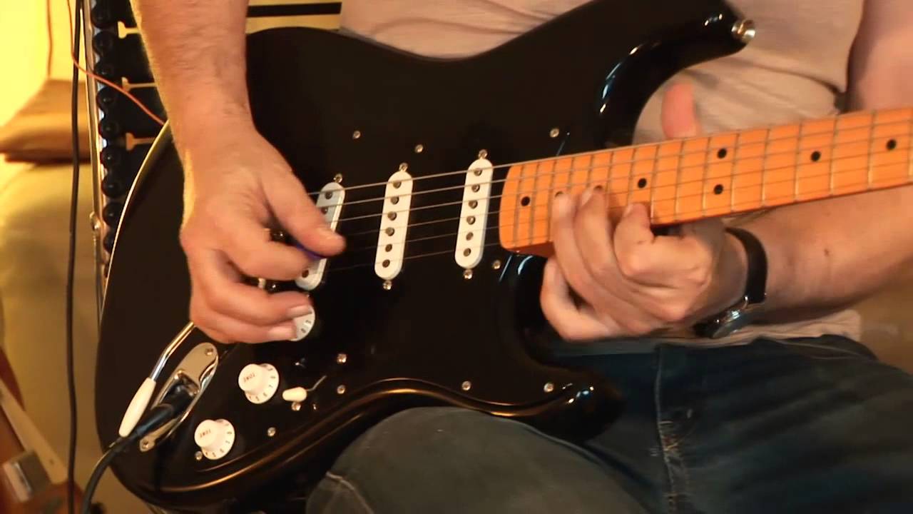 2011 Fender Stratocaster 