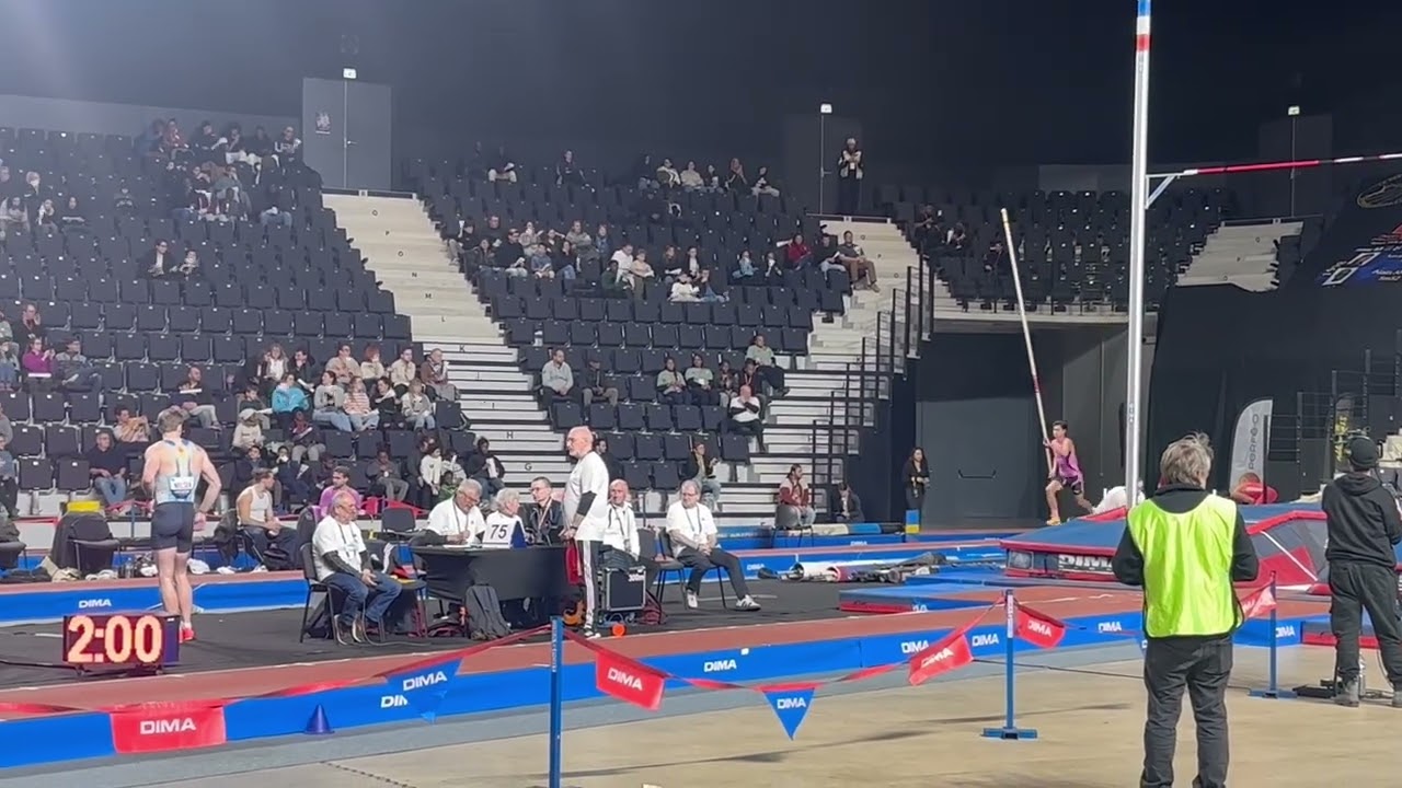 Perche aux étoiles 2026 : Marie-Julie Bonnin bat le record du meeting avec un saut à 4m63