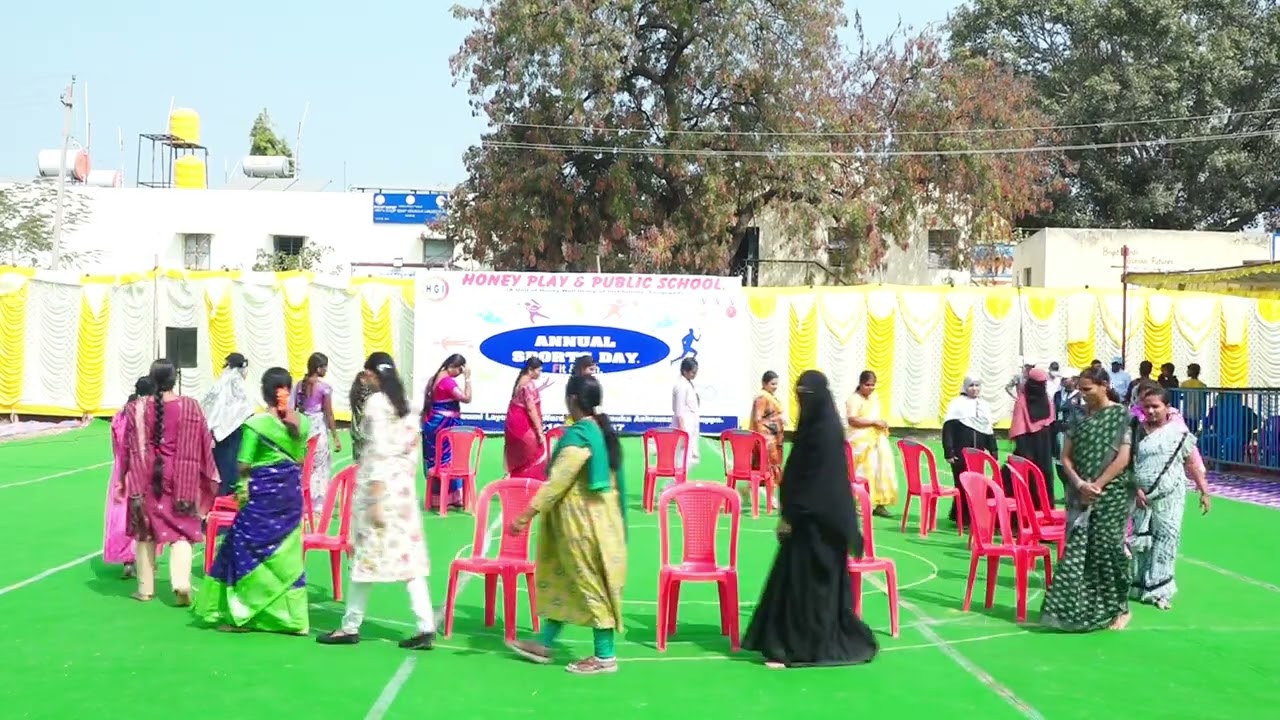 PARENTS SPORTS ACTIVITY.