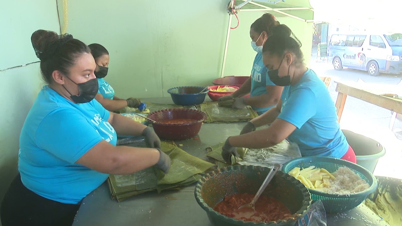 TAMALES HONDUREÑOS