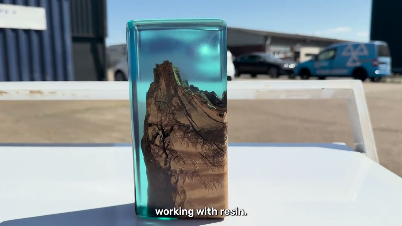 From Trash to Treasure: Restoring Rotten Wood with Epoxy Resin