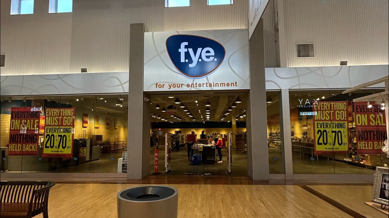 В последний раз посетили магазин f.y.e. в Gurnee Mill…