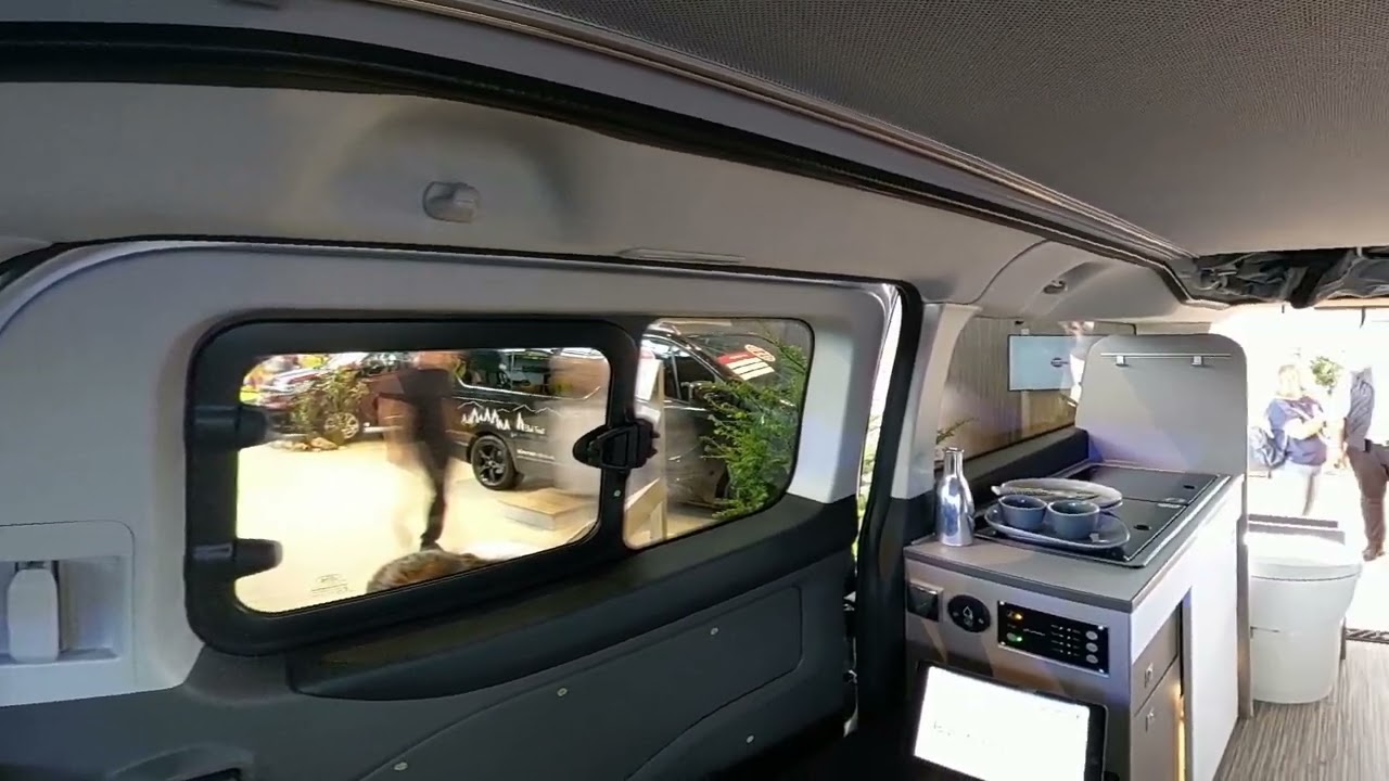 Innenaufnahme Wohnmobil B&uuml;rstner Copa C 530 Modelljahr 2024