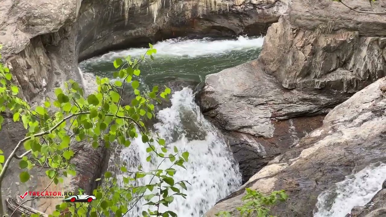 Cascada Putnei, Jud Vrancea, România