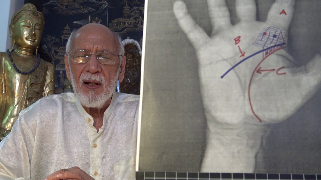 Andi : Moles on the Mount of Jupiter