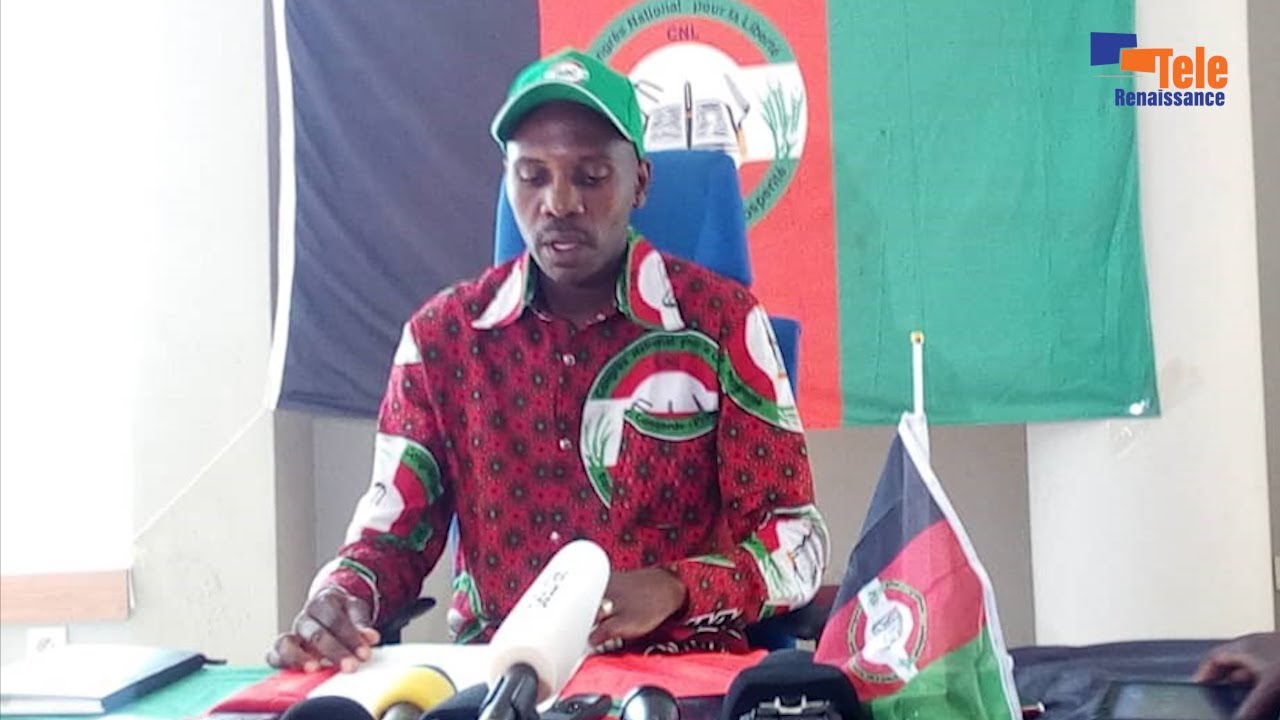 Abashingamateka 10 bamuka muri CNL bakuye umukuru w’umugambwe yaheruka kubahagarika