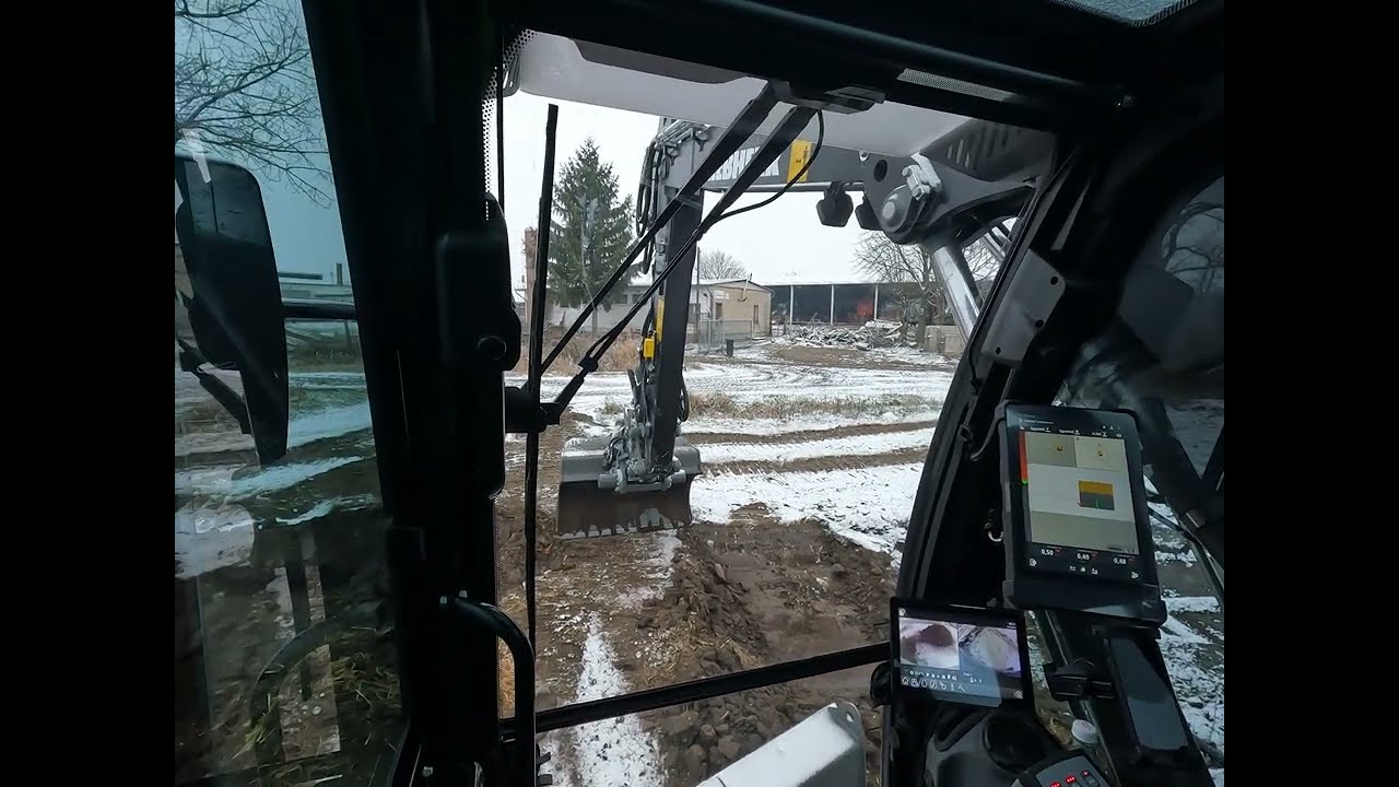Liebherr R914 Compact +Tr20B tiltrotator +Trimble Earthworks 2D
