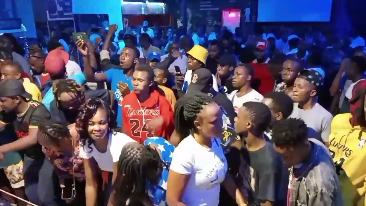 KATOMBI LIVE SHOW 🔥🔥 PLAYING SAFARI YA KITUI LIVE ,MOTO SANAA