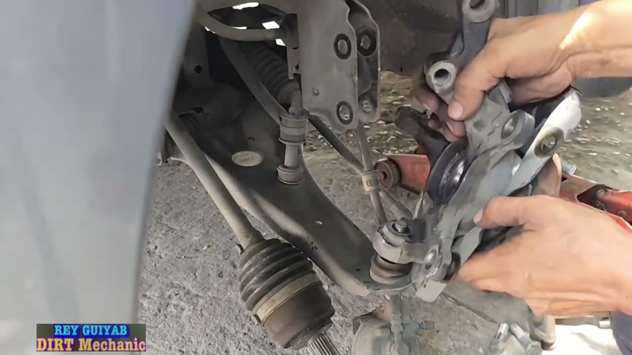 MITSUBISHI MIRAGE G4:  Check-up ng ugong sa wheel bearing at palit ng brake pads? | DIRT MECHANIC