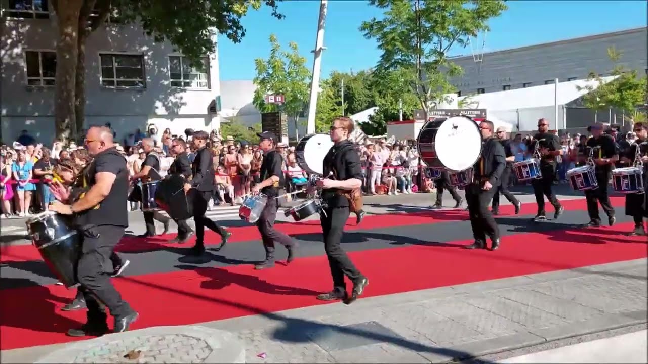 La Grande Parade Du 51ème Festival Interceltique De Lorient 2022 (07/08/2022)