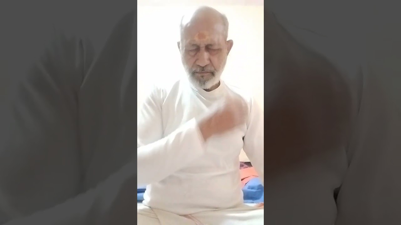 ओम ओमकार का उच्चारण और आदि शक्ति गायत्री माता जी का मंत्र om yoga classes and Vedic shakti YouTube