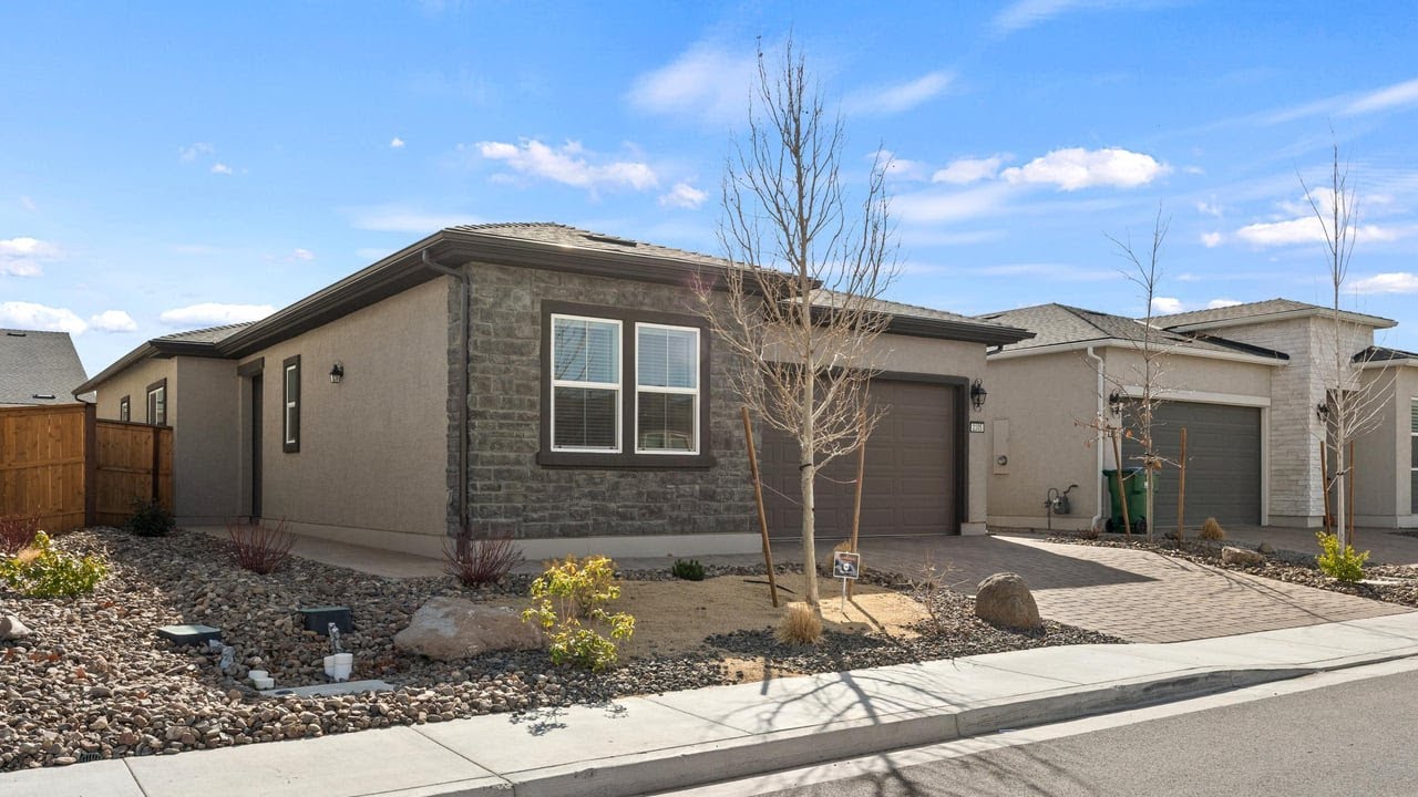 2305 Jagged Peak Ln, Sparks, NV