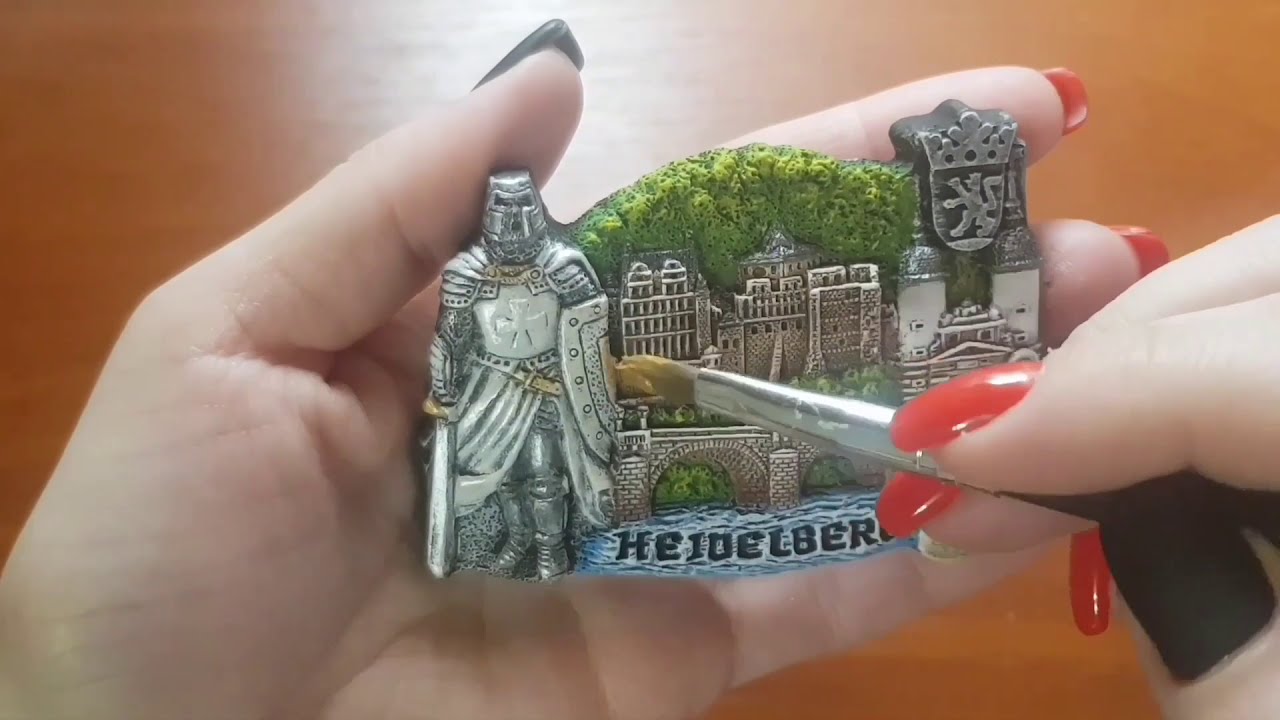 Heidelberg fridge magnet hand painting process in Suvenix