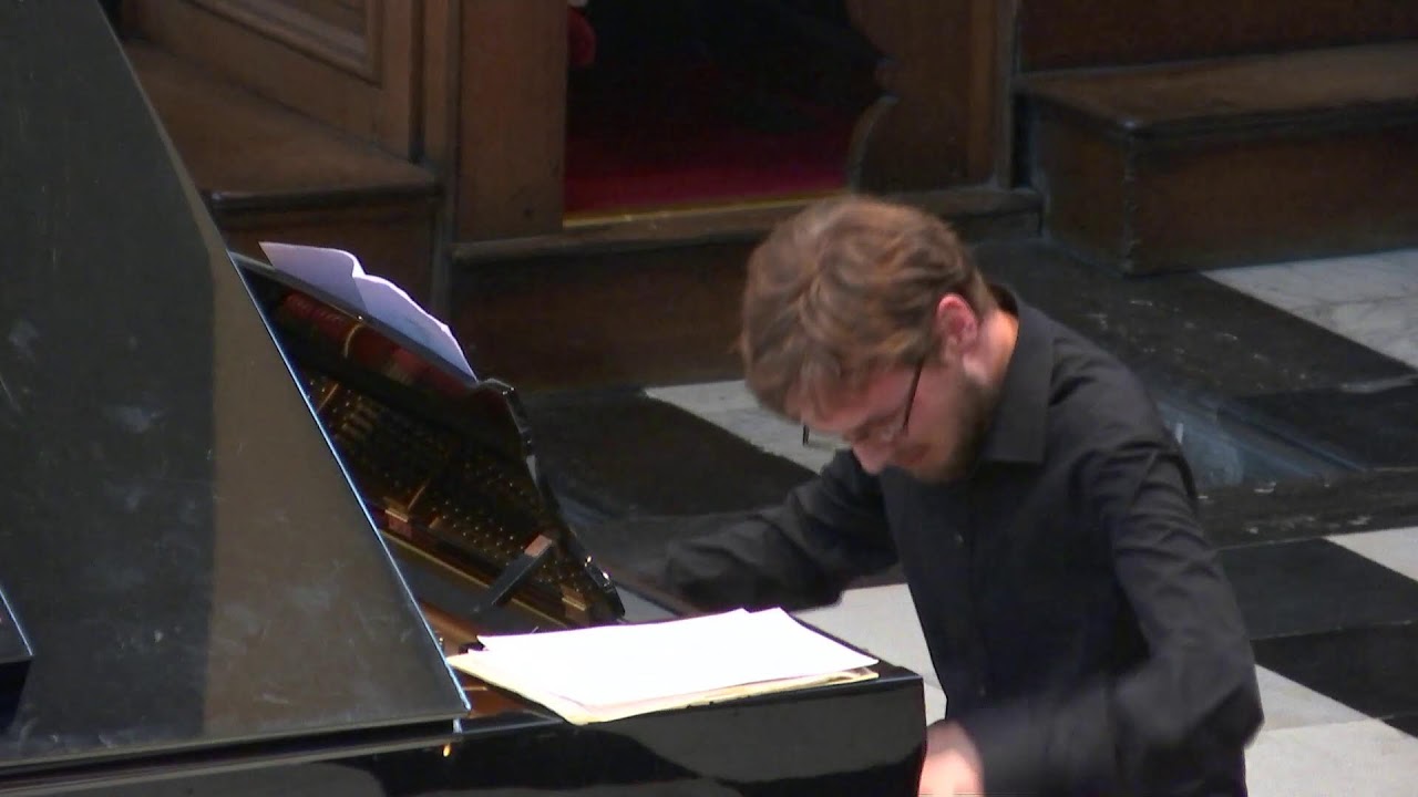 Nachtmusik: Harrison Cole, piano