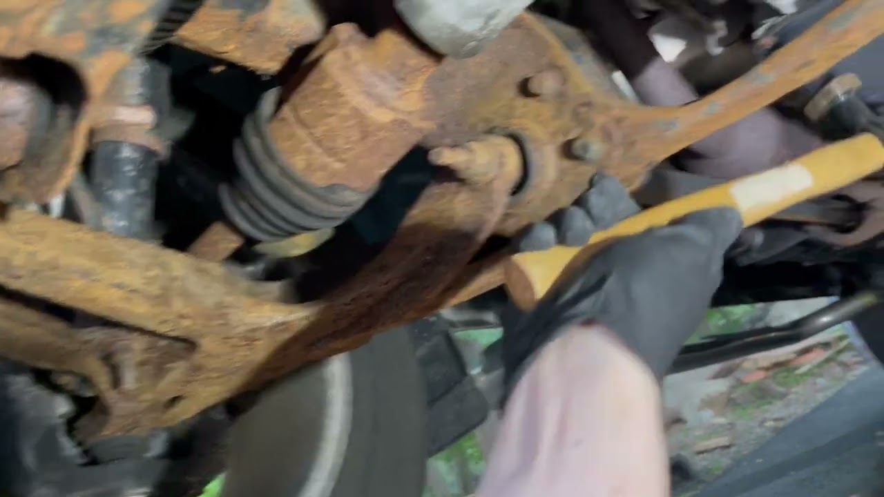 DIY Quick Rust Scale Removal on Truck Frame