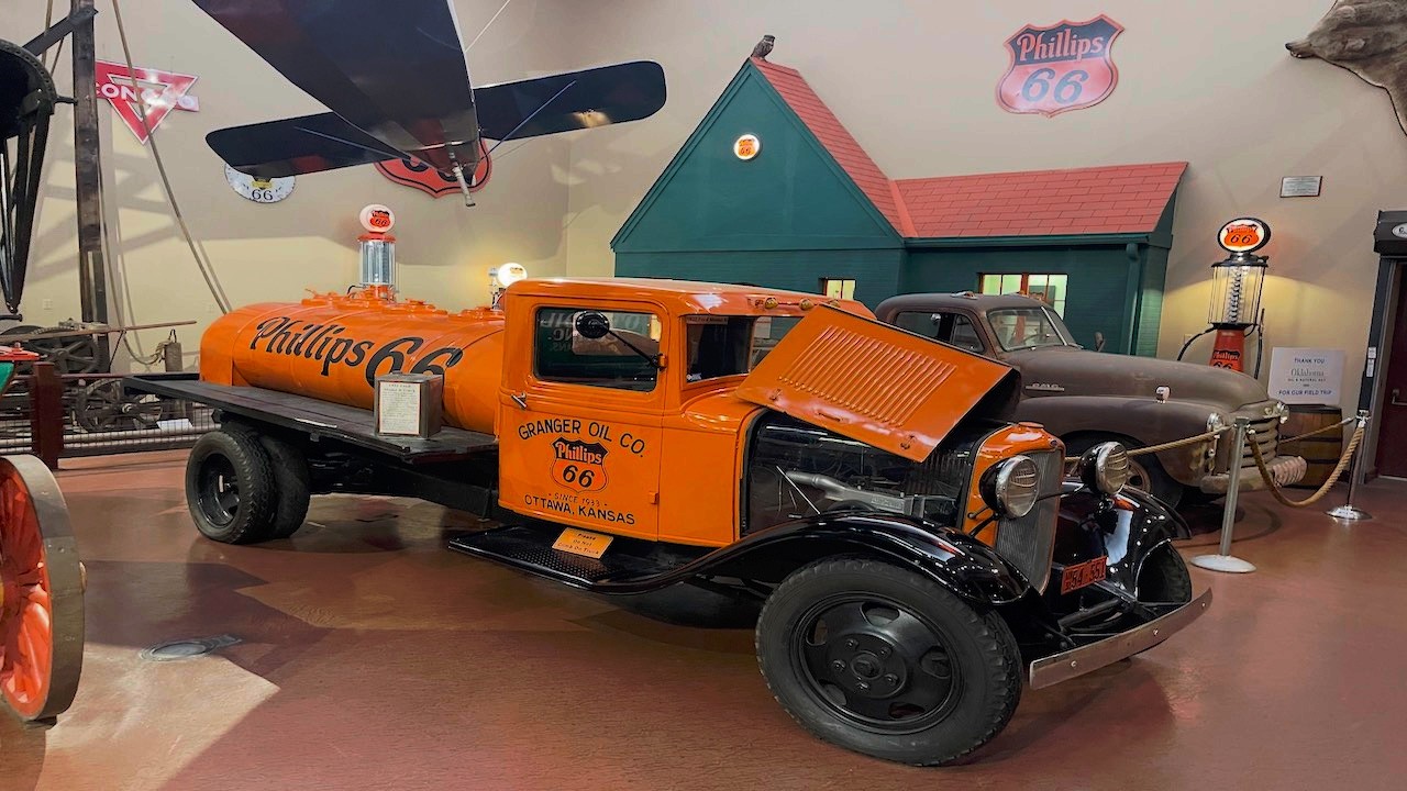 Part 3: Visiting Woolaroc Museum and Wildlife Preserve in Oklahoma