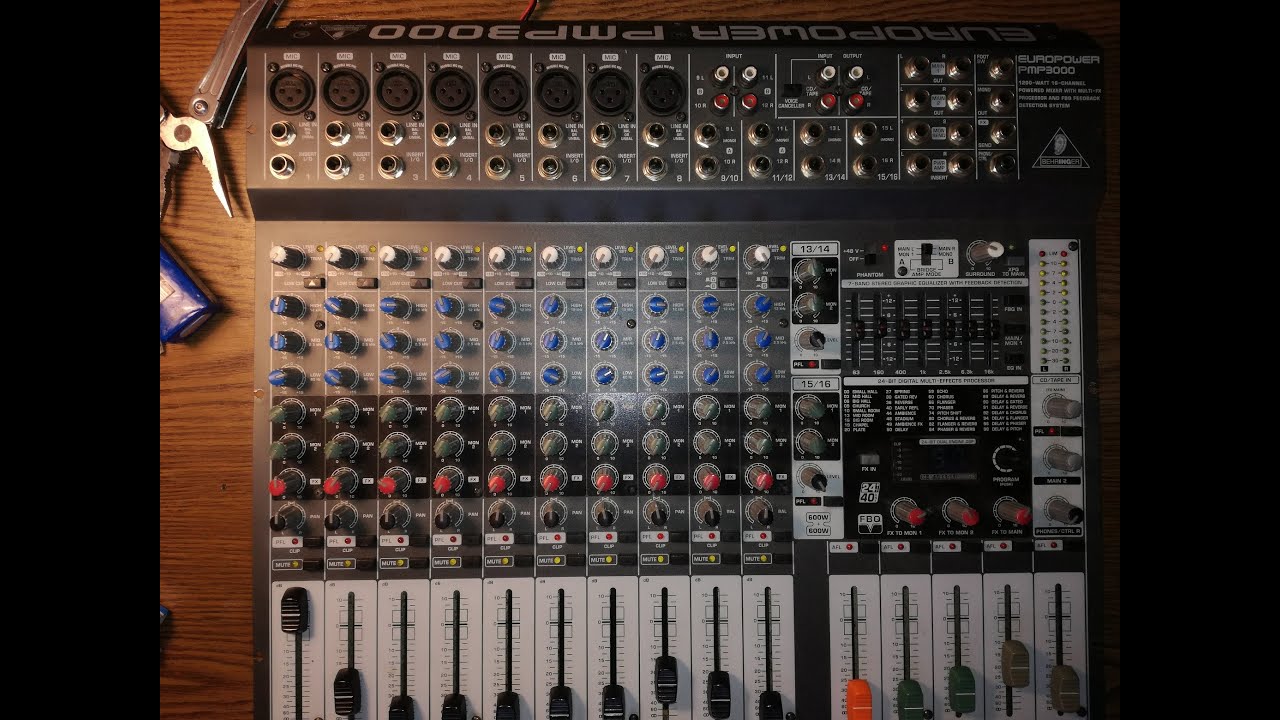 Behringer PMP3000, dismantle,fan and general dust cleaning, a look inside....