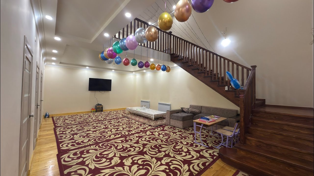 Urg.tum. 2 qavatli 300 m2 katta hovli sotiladi. Mo’ljal: Tandirchi Faravon to’yxona. #xorazm #xiva 