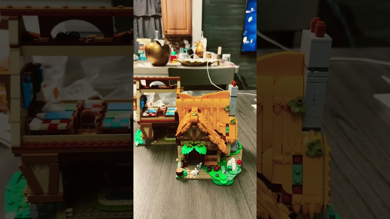 Lego 43242 Disney Snow White and the Seven Dwarfs Speed Build #lego #legobuilds #disney