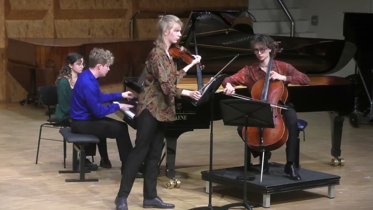 Babadjanian - Piano Trio in F sharp Minor, iii - Allegro Vivace