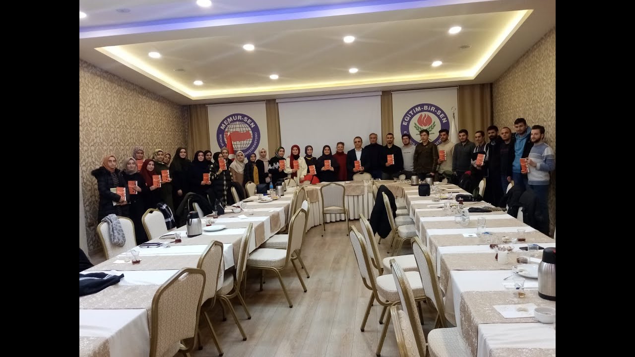 Aliya İzzetbegoviç 