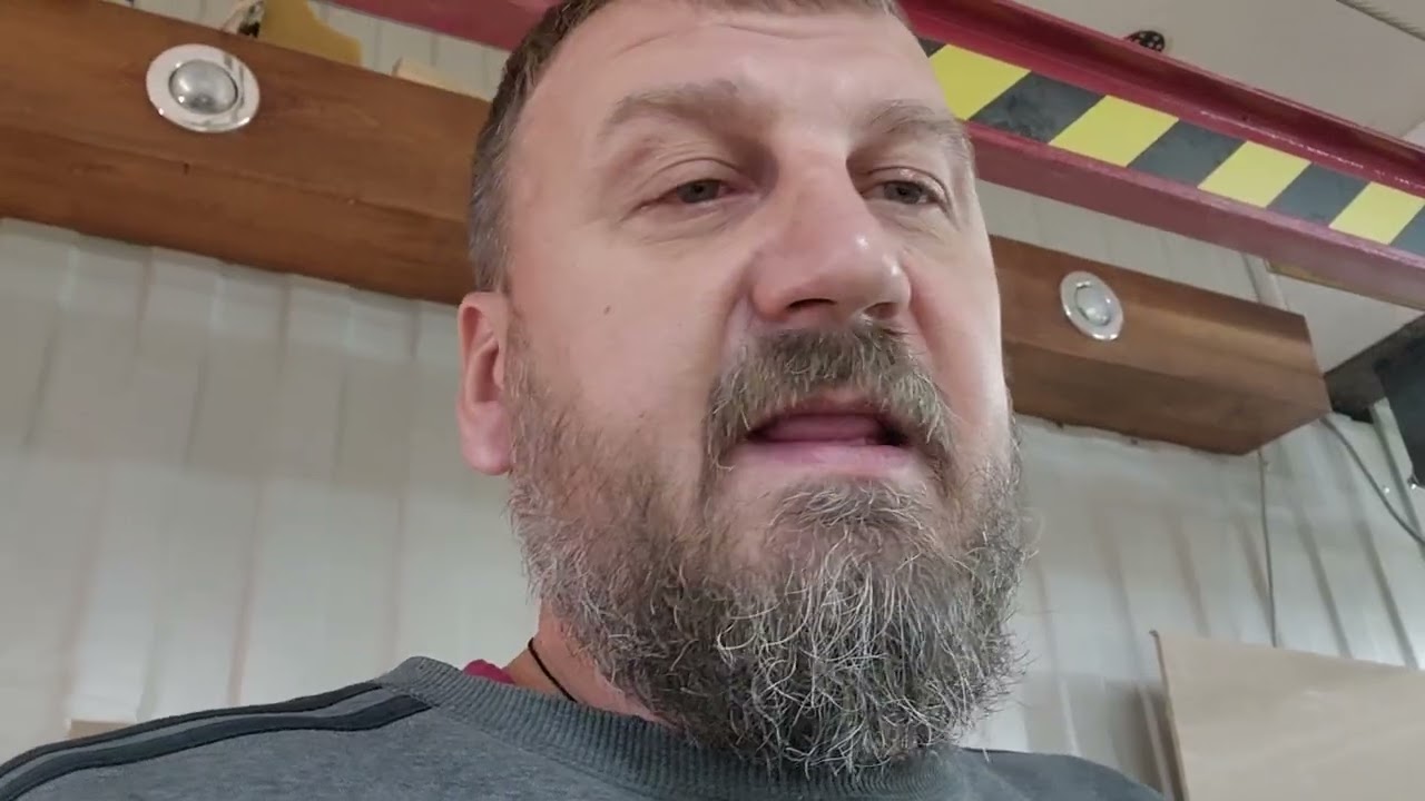 Еврозапил столешниц на ЧПУ правыми и левыми фрезами