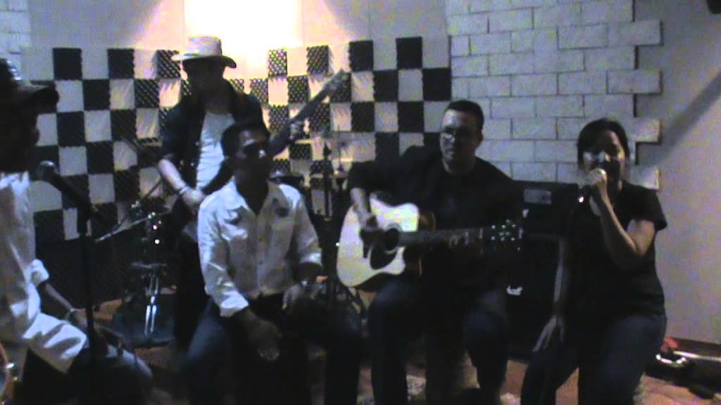 Price Tag Jessie J covered by 2bArt-coustic