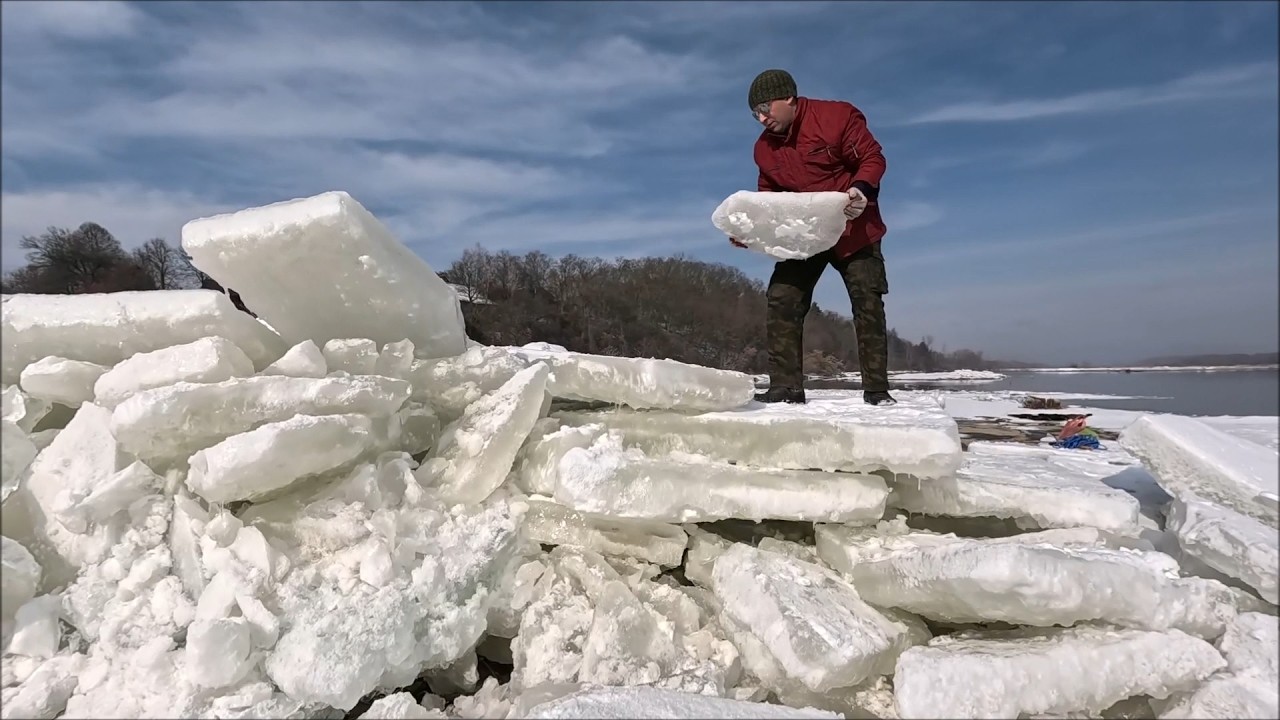 Morsowanie w Wiśle/ Asekuracja Liną/ Grubość Kry Lodowej