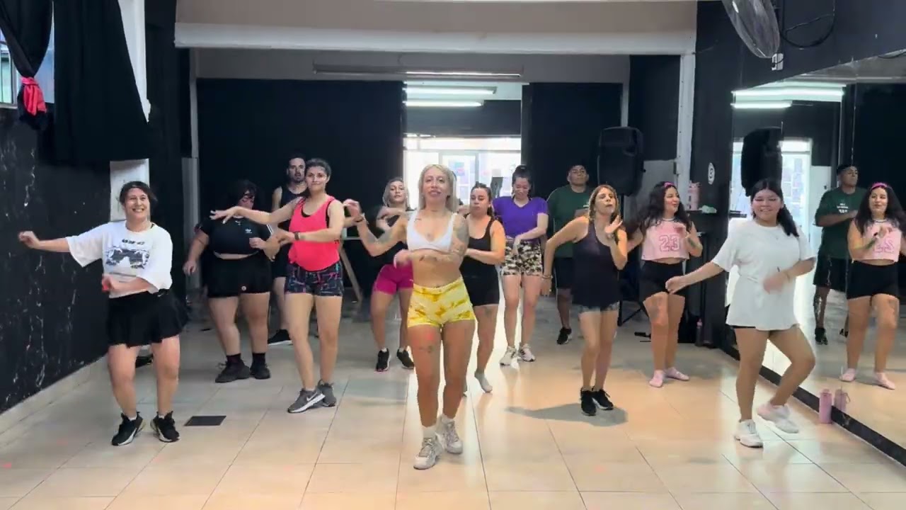 TCHAKABUNDA - TCHAKABUM/ Coreograf&iacute;a: MATI PEREZ