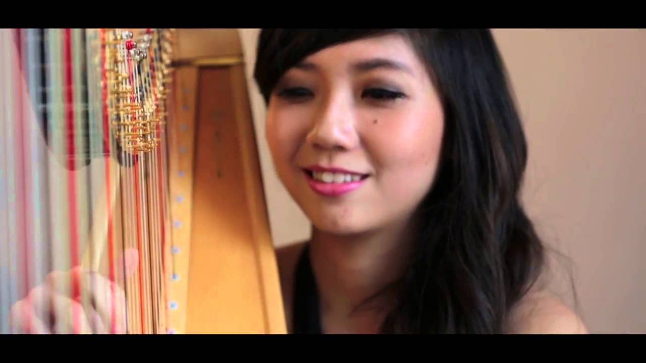 Merry Bees Live Music - Harp + Violin Duo performs 