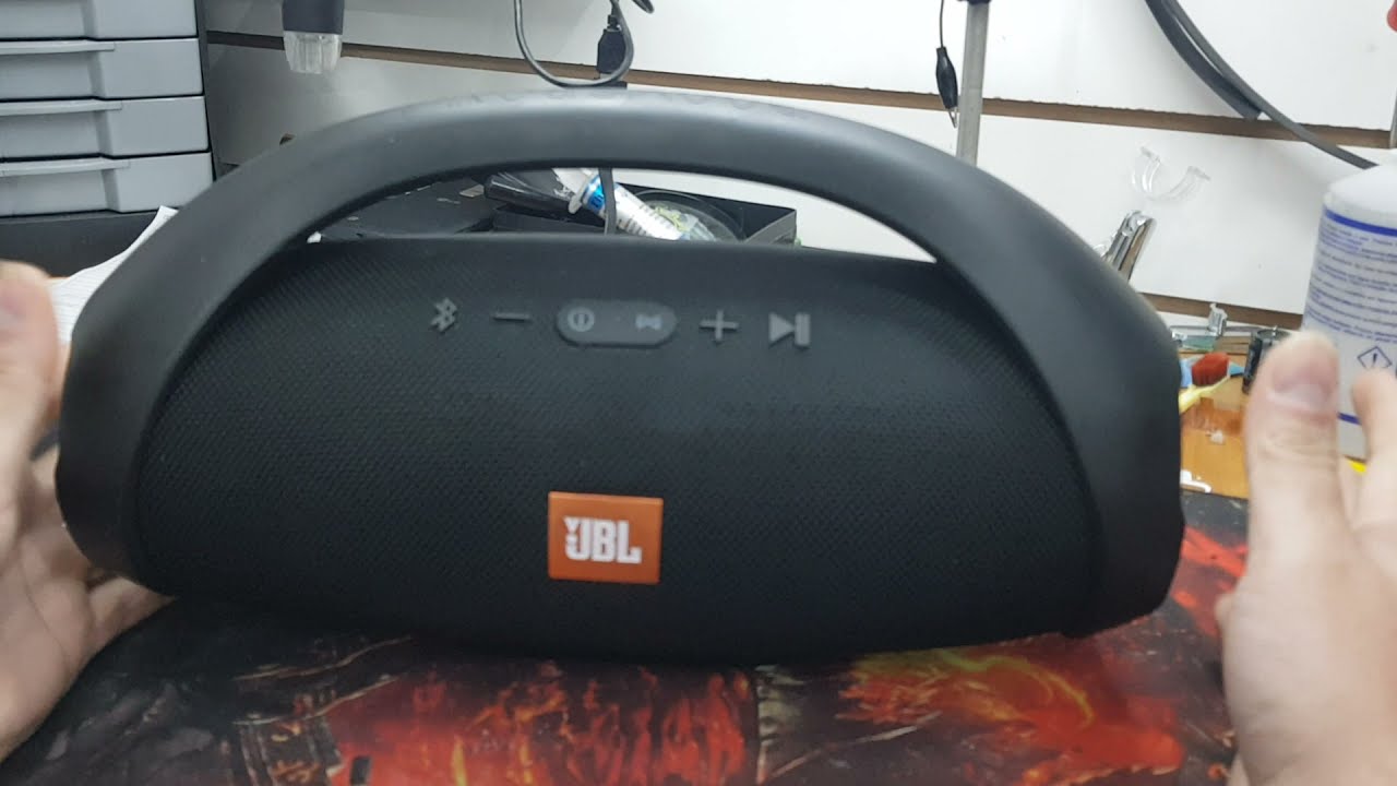 como abrir uma JBL BOOMBOX - primeira linha.