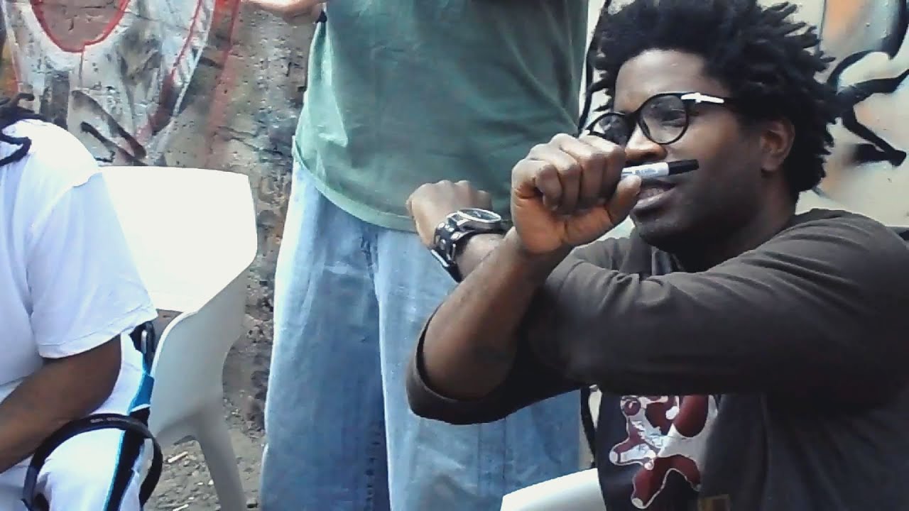 Das EFX - Autograph Session in Rostov 2012 (Camrip)