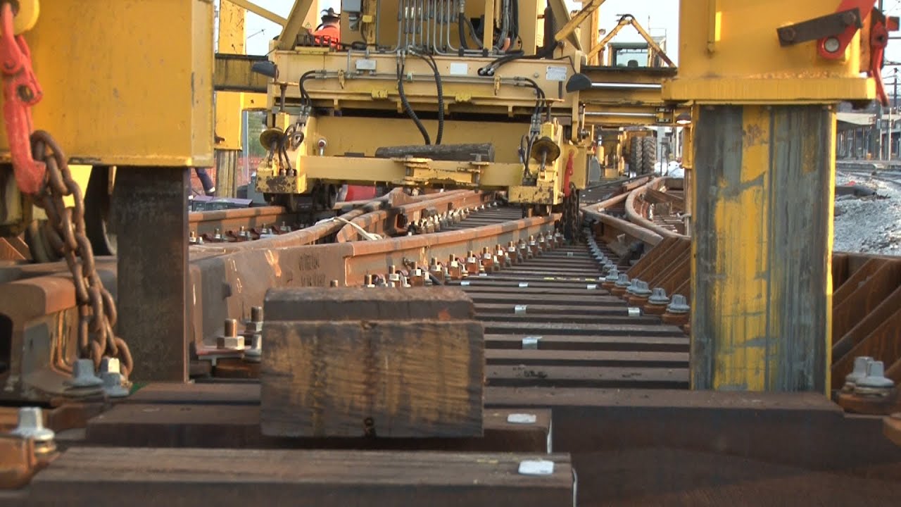Remplacement d'aiguillages en gare de Douai  (19/04/2014)