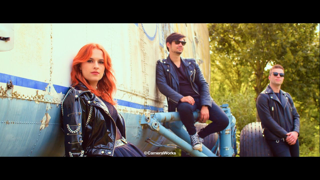 LLANI - Ver Van De Waarheid (Ultra HD 4K Music Video)