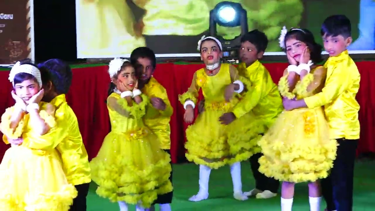 Barbie Vibes, Happy Hearts!” 💕I am a Barbie girl! performance by LKG kids