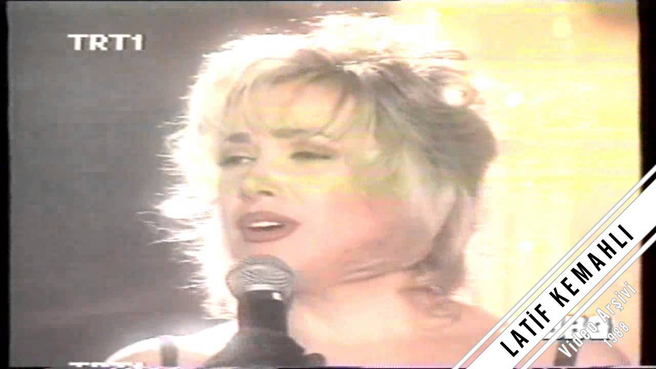 Nurdan Torun Yalan Dünya Sevgilim Türk Sanat Müziği 1994 trt 1 Nostalji eski Konser Kaset8