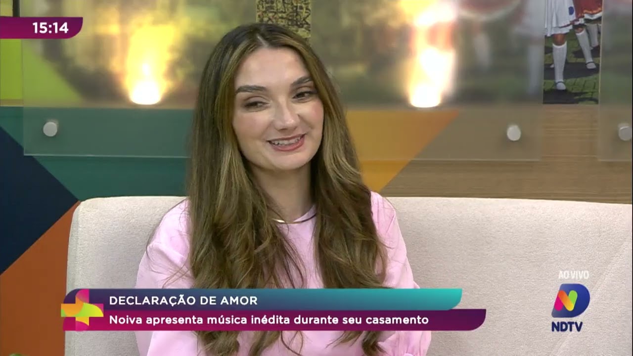 Declaração de amor: noiva apresenta música inédita durante seu casamento