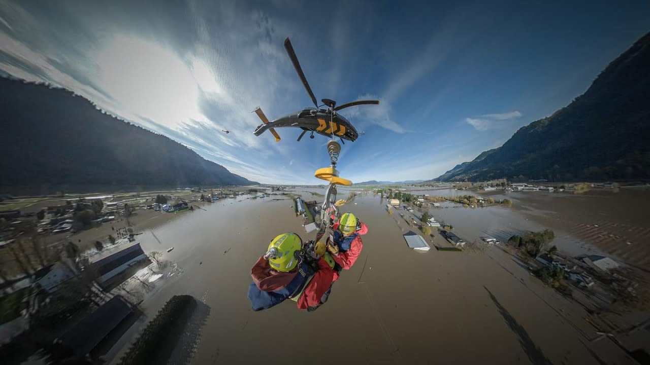 Evacuations from flooded Sumas Prairie a 'surreal' experience, says rescue leader
