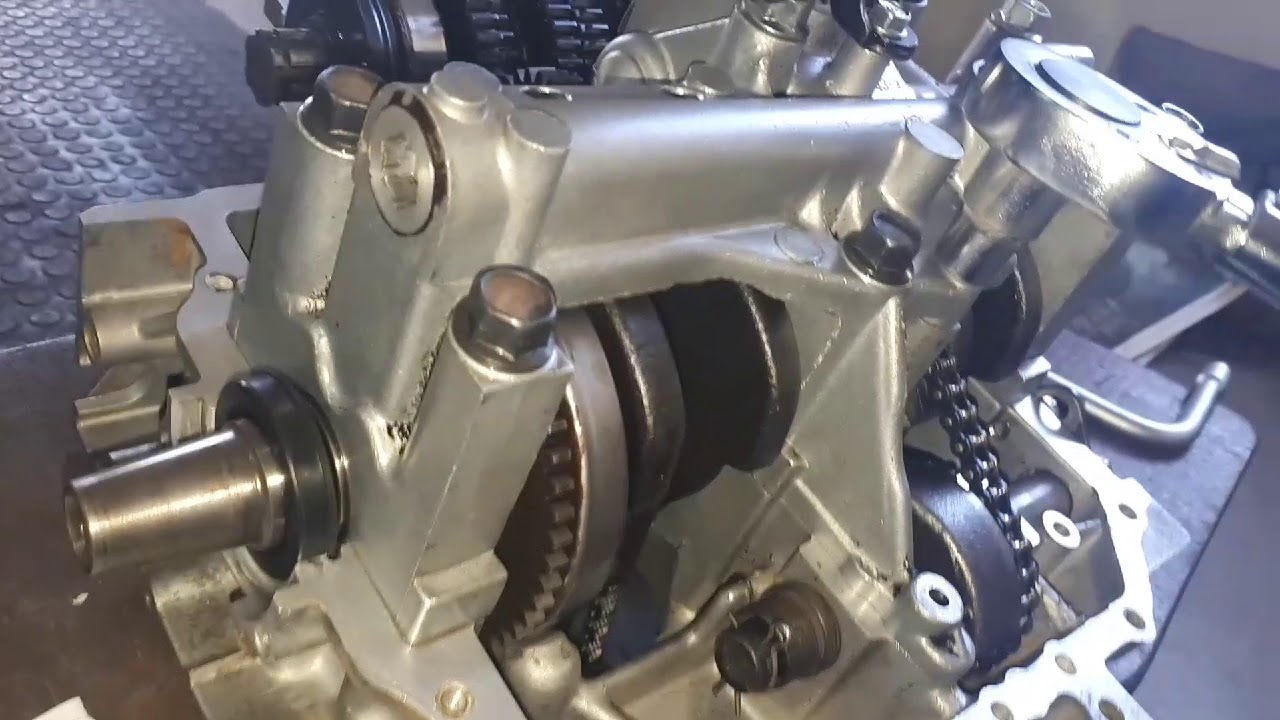 Montagem do motor da CB 400 parte 05, Observação dos pontos e Montagem da parte de baixo do motor