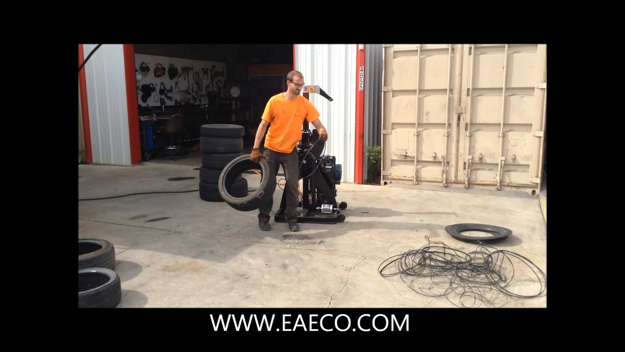 Bead Wire Remover (BWR5-1) Processing Low-Profile Tires