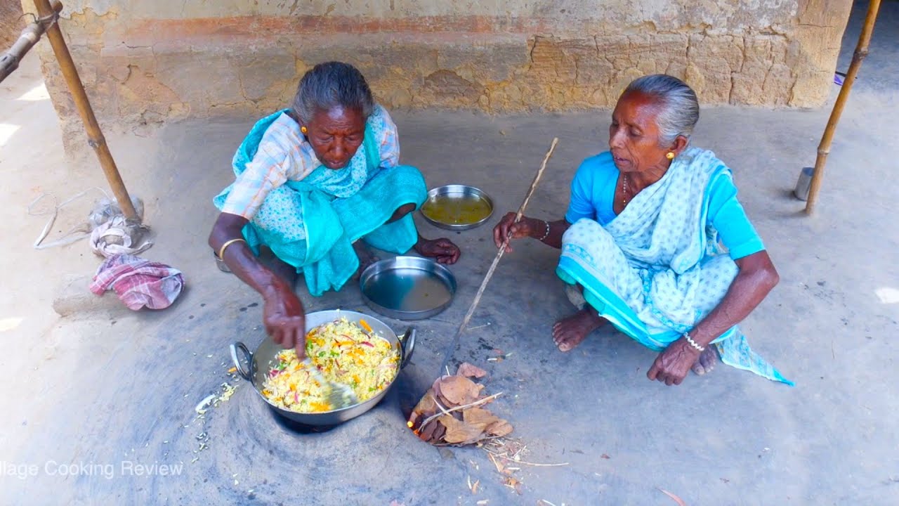 How tribe grandmothers cooking Anda Chicken rice in their tribal method | Egg Chicken Rice Cooking