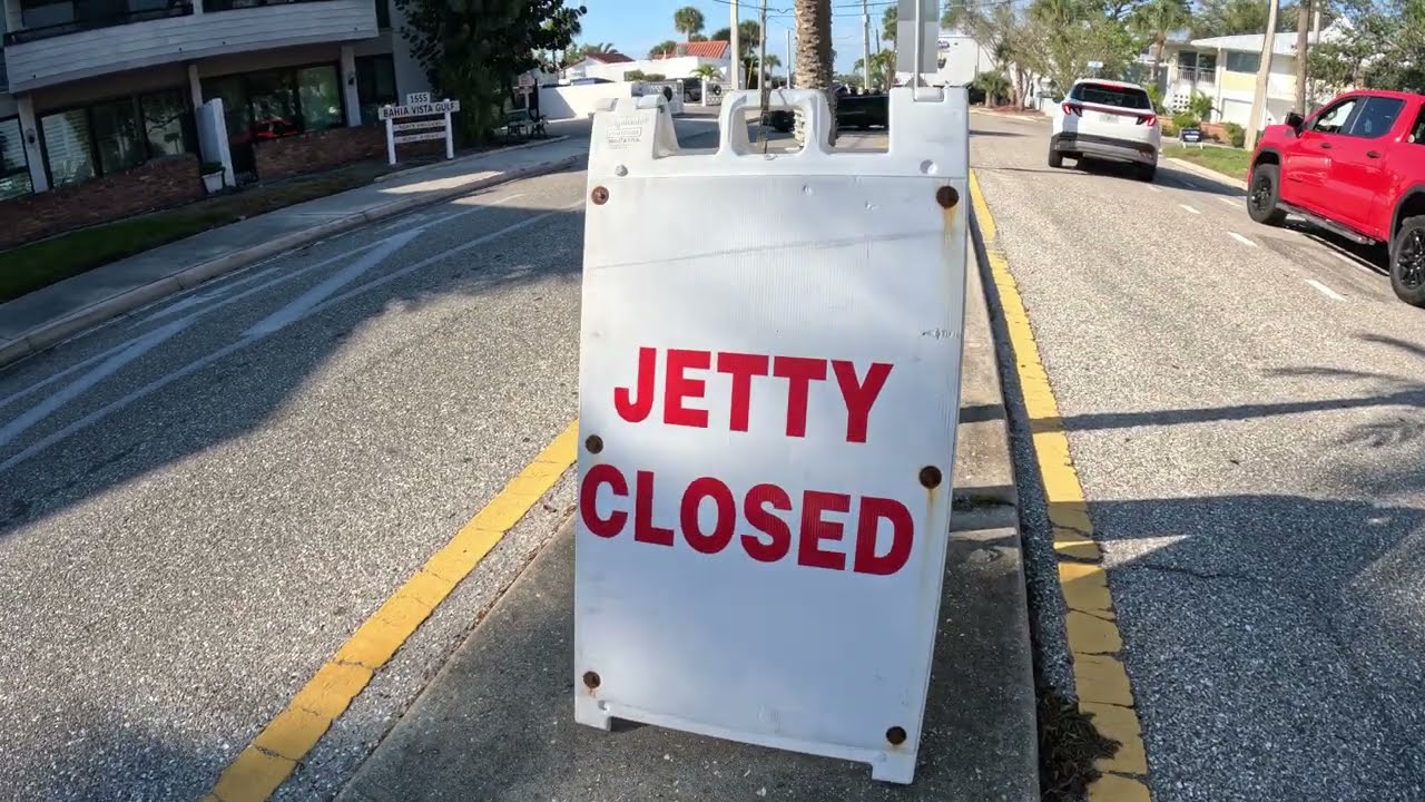 Venice, Florida - The End Of Tourism And Snowbirds In Florida’s Dying Coastline! 