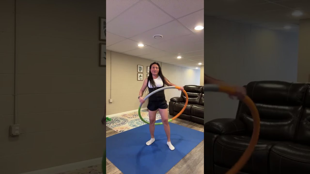 Tess Bisdak In Ohio is live! Hula hooping exercise | dumbbell workout 🏋️‍♀️ #workout #hulahoop