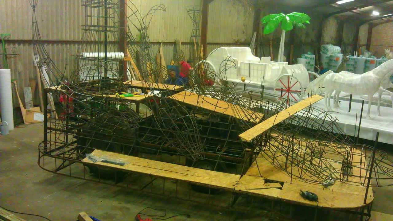 Making Of A Float
