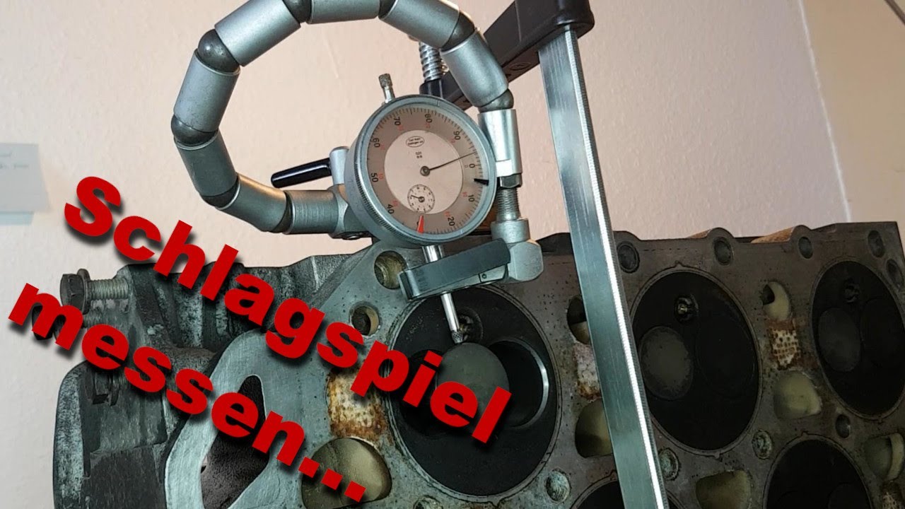 Zylinderkopf ausbauen und Schlagspiel der Ventile messen - Sind die Ventilführungen ausgeschlagen?